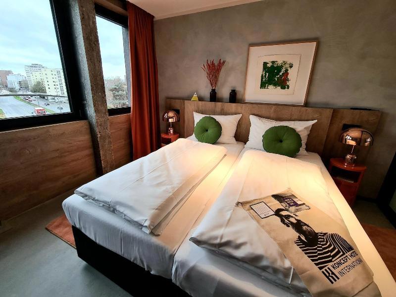 KONCEPT Hotel International galeri fotoğrafı