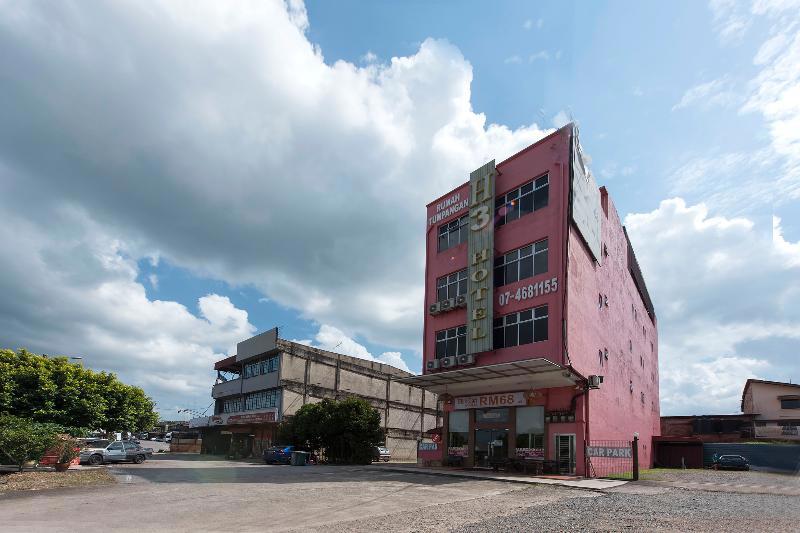 Oyo 90385 H3 Hotel