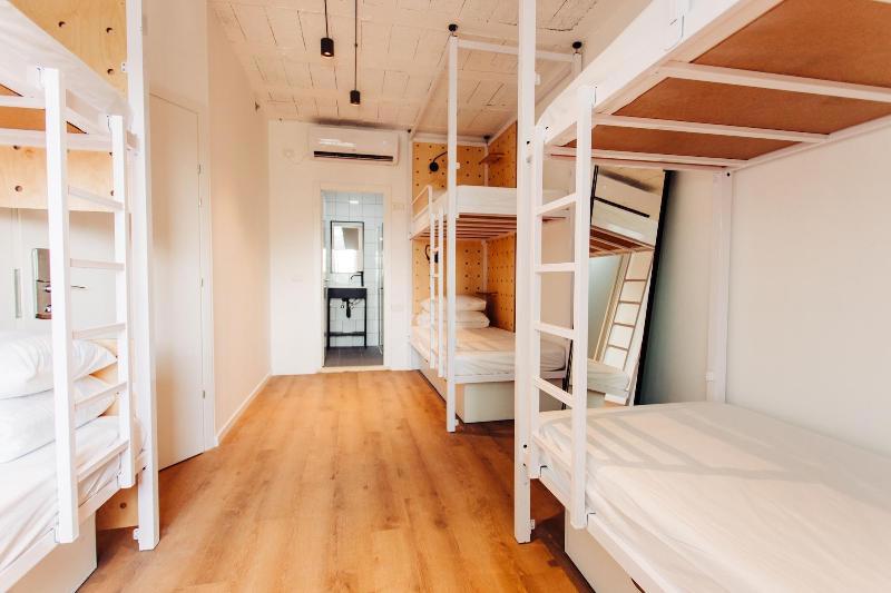 Gia Home - Hostel