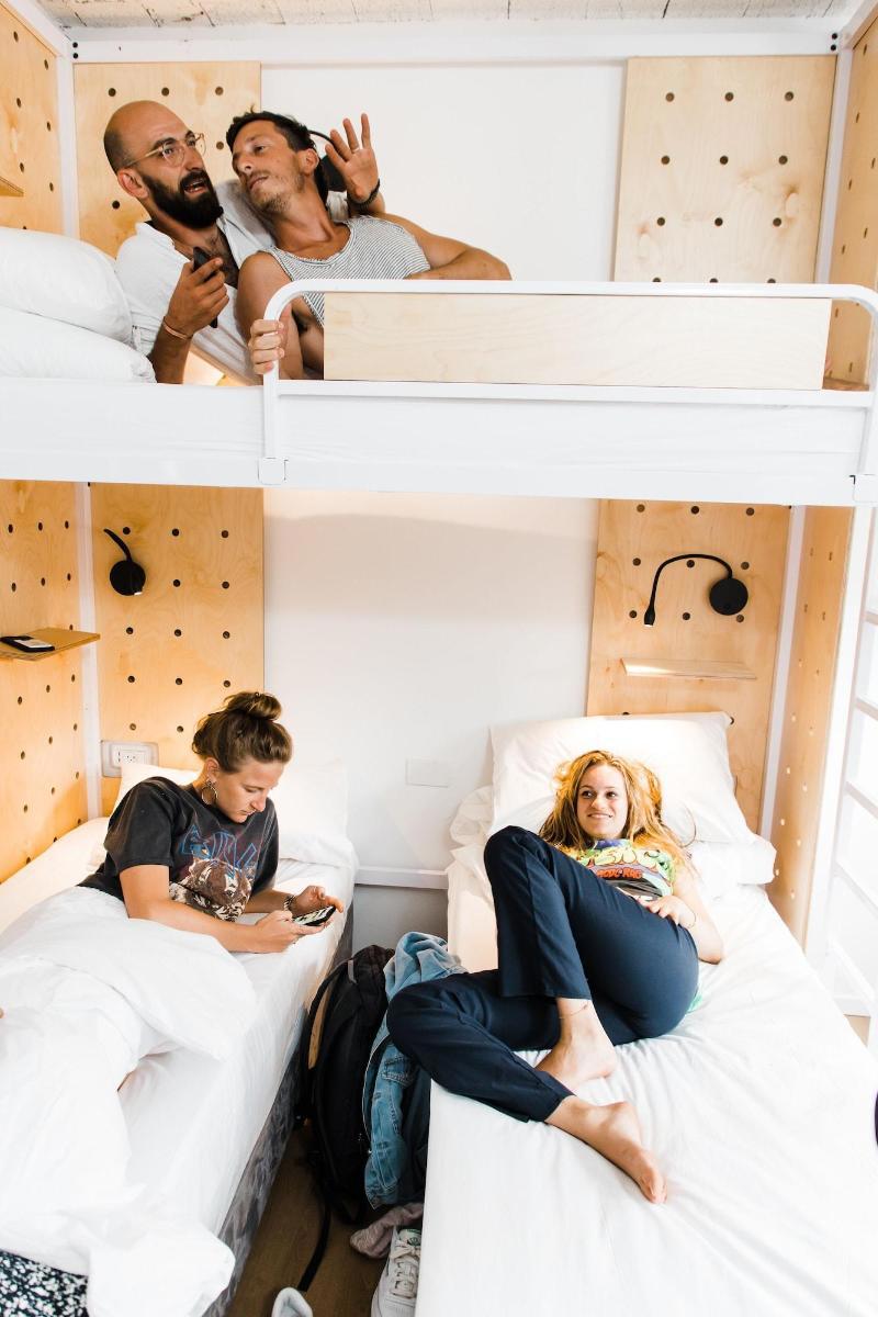 Gia Home - Hostel