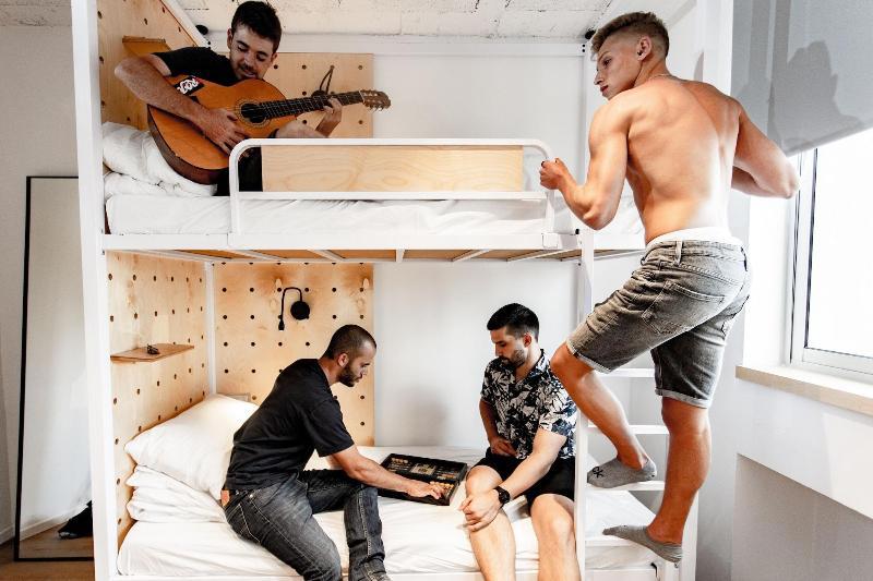 Gia Home - Hostel