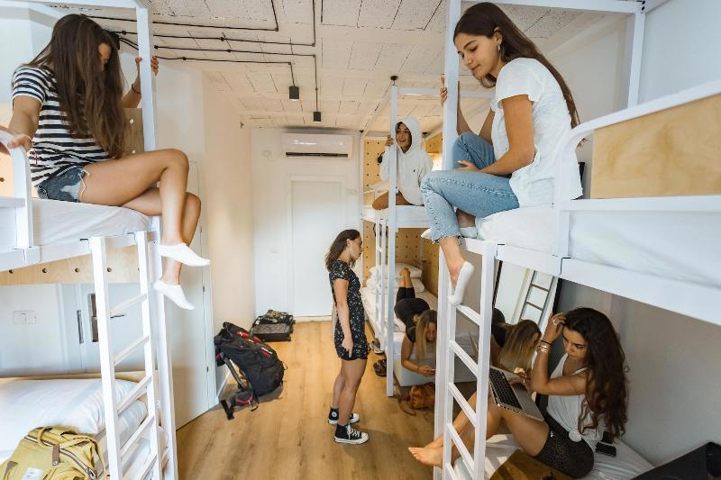 Gia Home - Hostel
