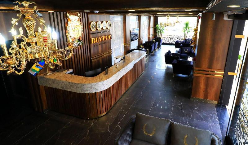 Bayrak Grand Hotel