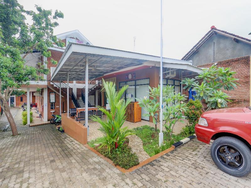D Kost In Kandri Semarang