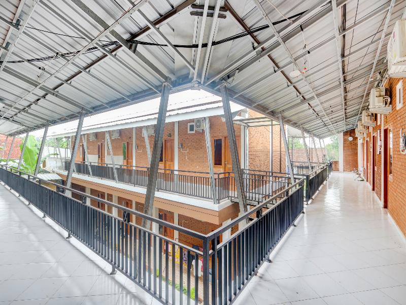D Kost In Kandri Semarang