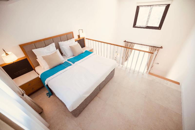 Palmonte Suites Hotel