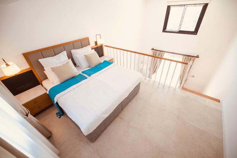 Palmonte Suites Hotel