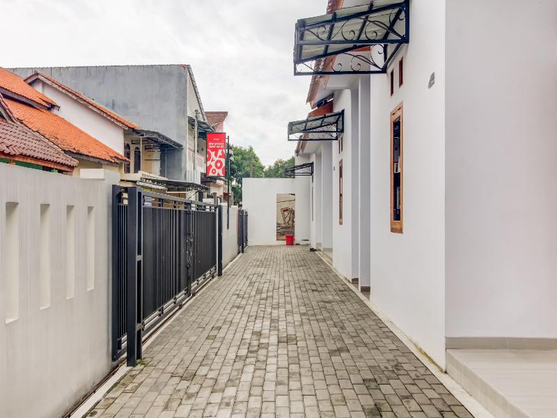 Oyo 91005 Cottage Putra Mutun Beach