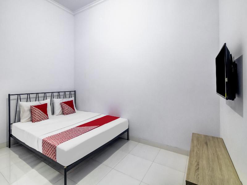 Oyo 91005 Cottage Putra Mutun Beach