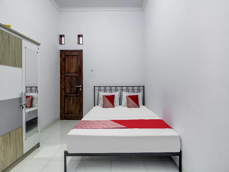 Oyo 91005 Cottage Putra Mutun Beach