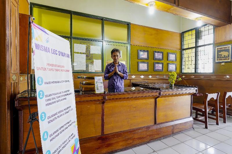 Spot On 91064 Wisma Lec Syariah