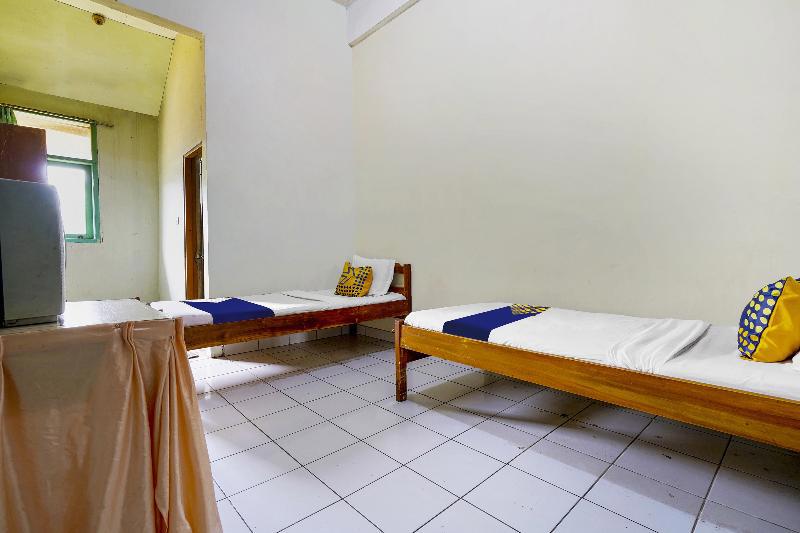 Spot On 91064 Wisma Lec Syariah