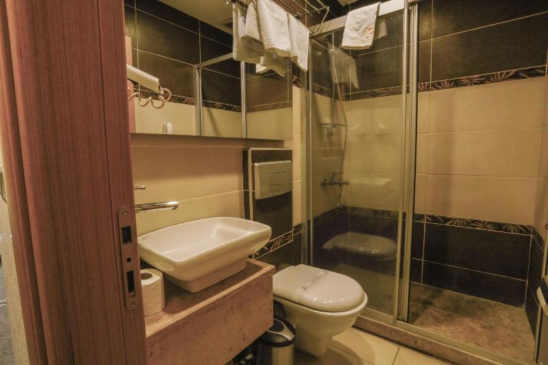 Nuzhet Hotel galeri fotoğrafı