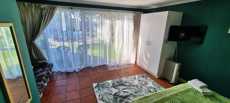Blue Mountain Guest House