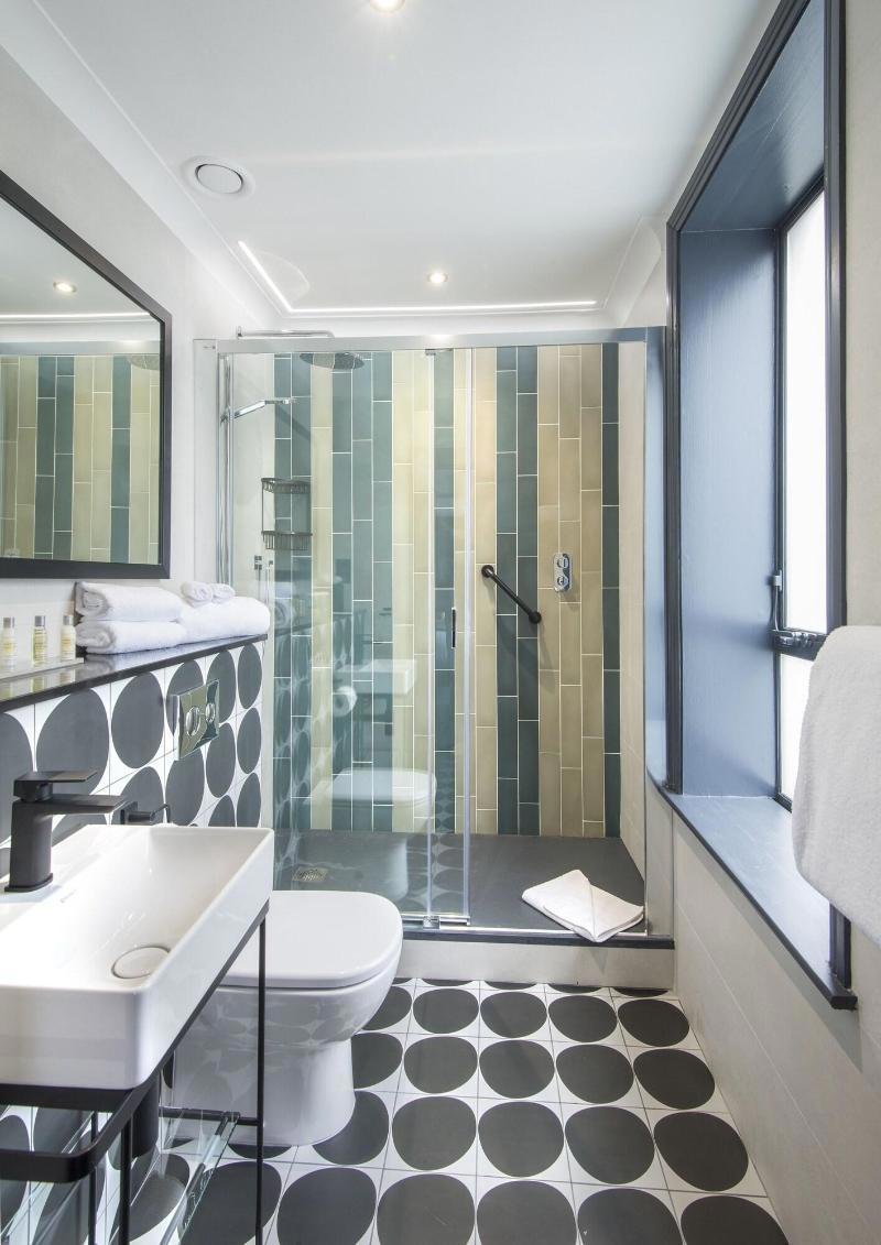Arthaus Hotel