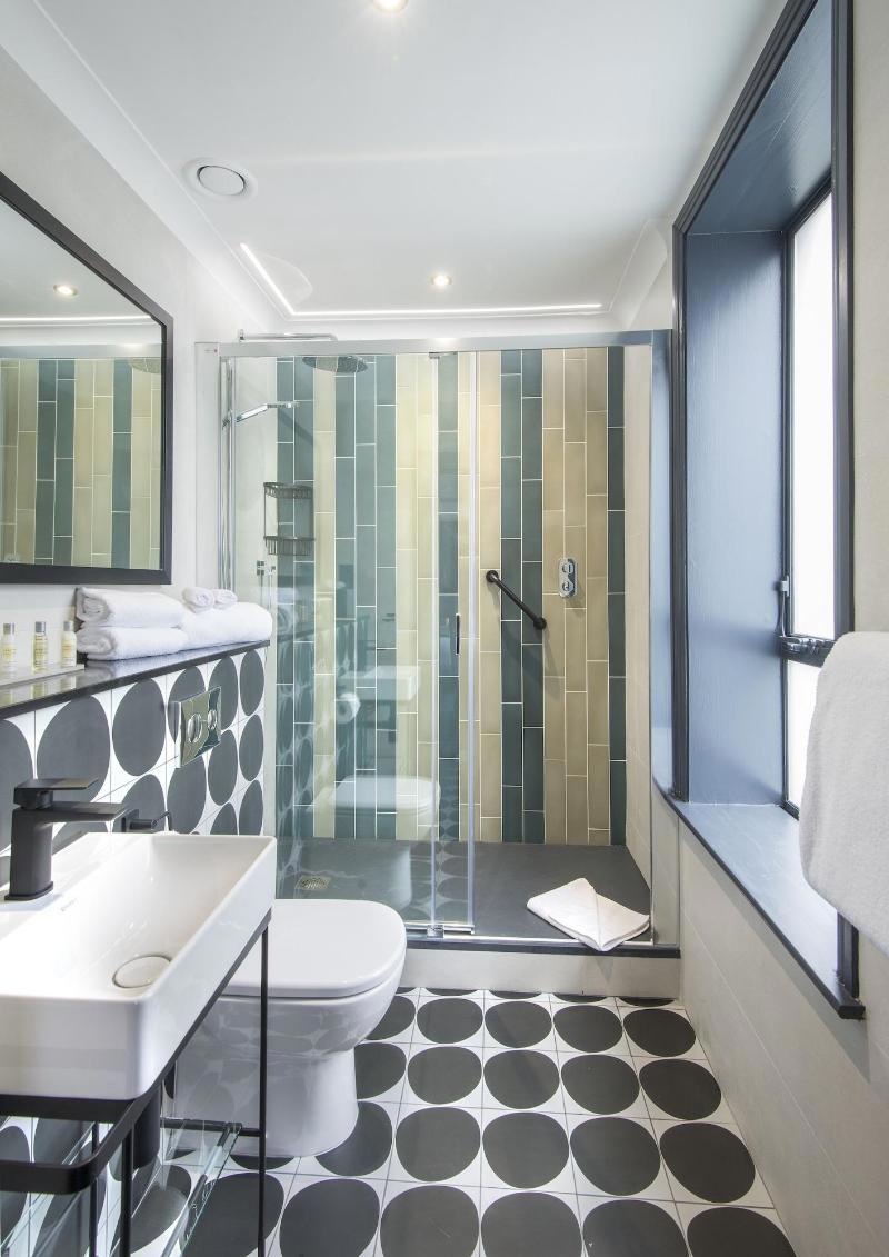 Arthaus Hotel
