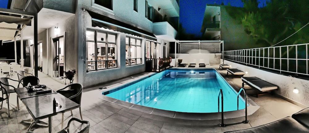 Hotel Erato
