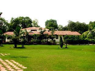 Status Club Resort