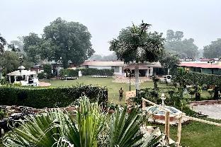 Status Club Resort