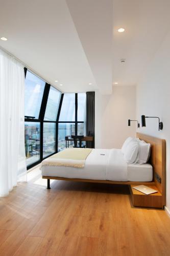Noa Premium Stay