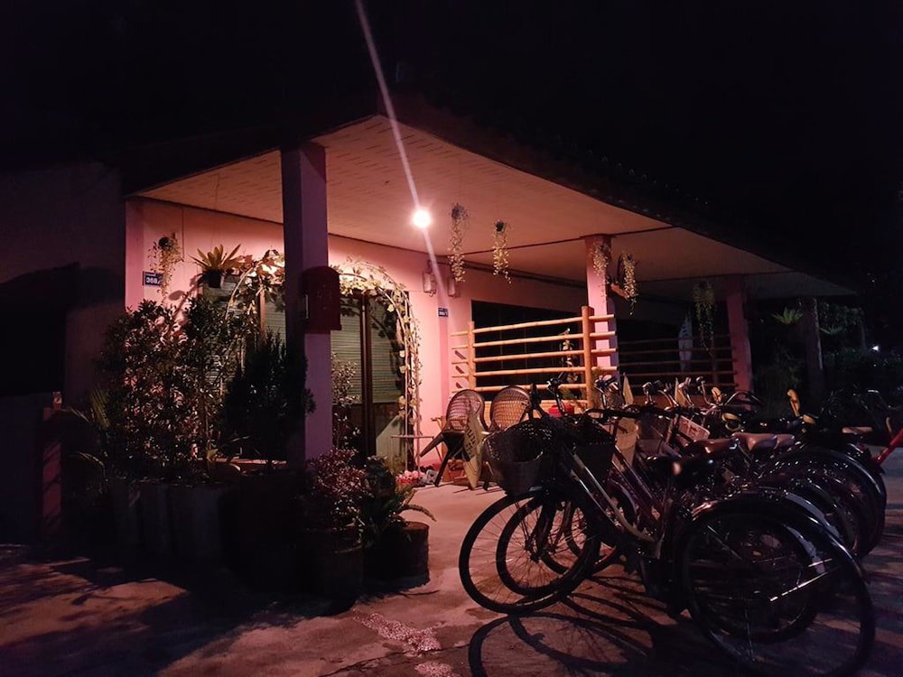 Baan Yaychoey Kiriwong