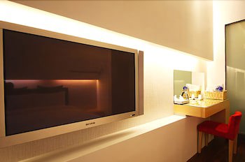 Gold Sandy Beach Hotel