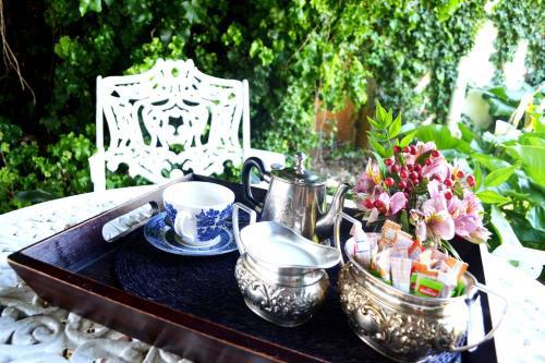 A Tapestry Garden Guest House