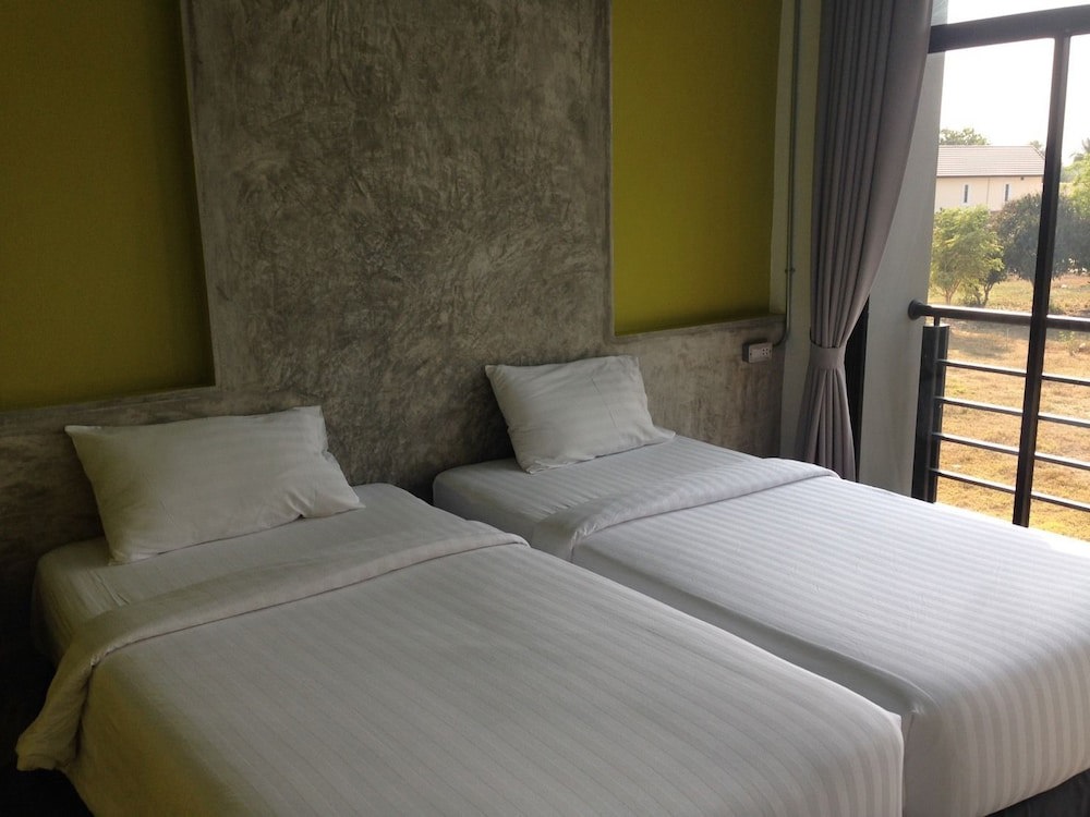 Pornsiri Hotel Sisaket