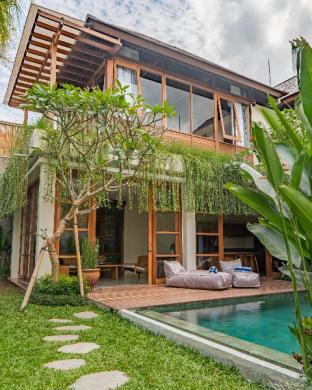 Anandathu Villas