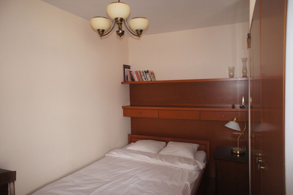 Bonapartments