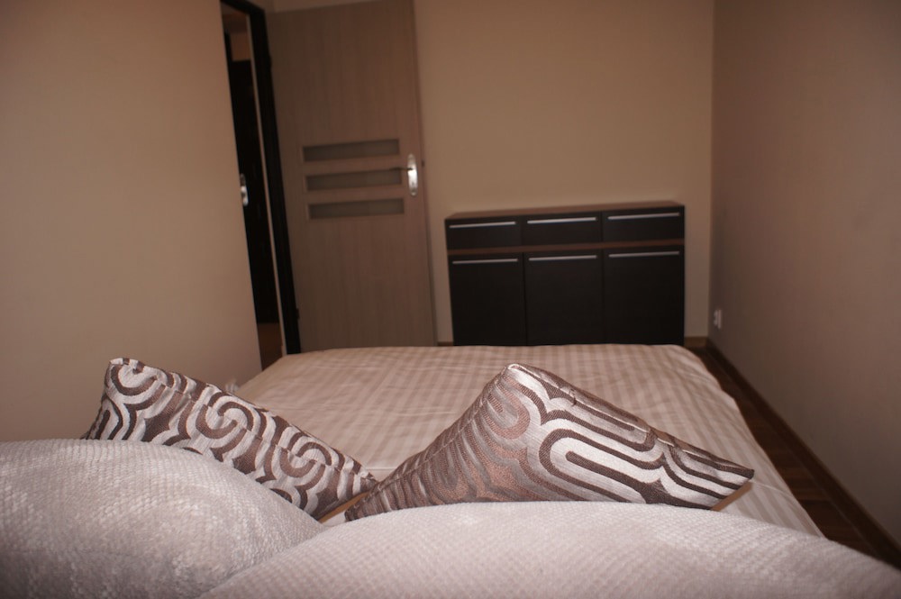 Bonapartments
