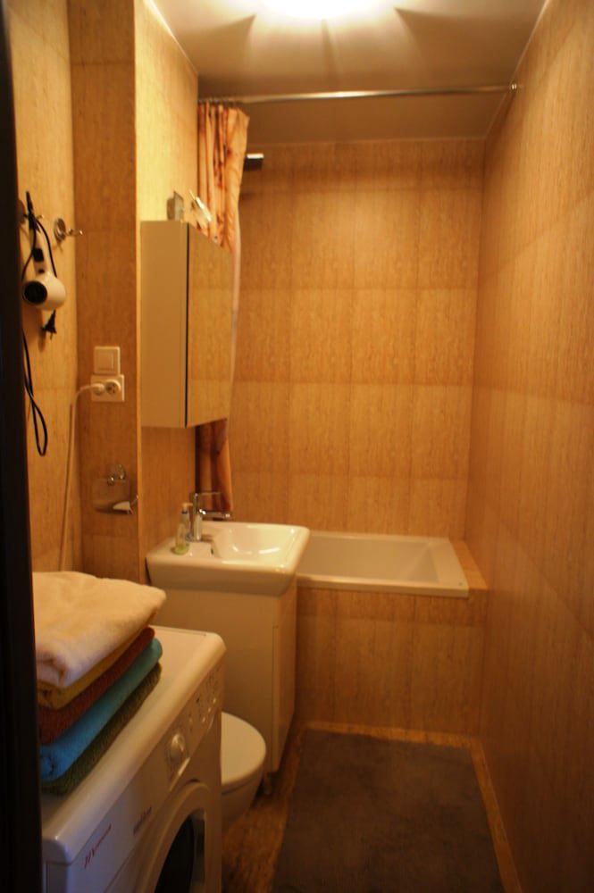 Bonapartments