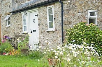 Kates Farm Bed And Breakfast