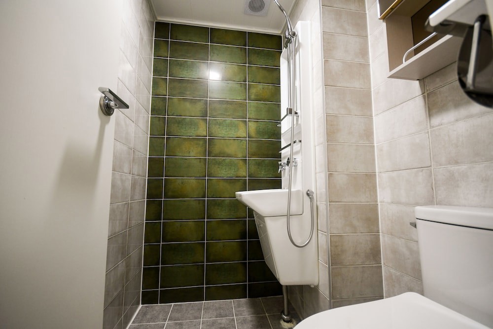 Bluehum Guesthouse - Hostel