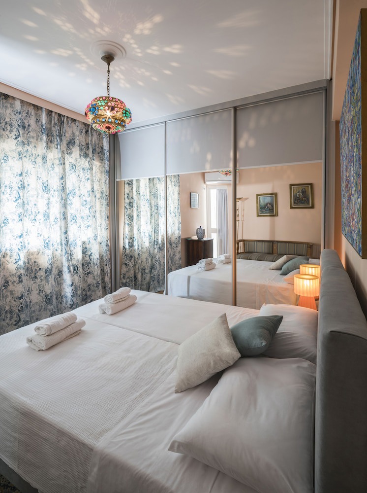 Unique Flat With Sea View