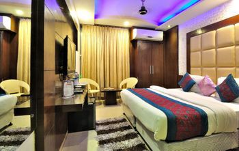 Check In Room Main Bazar