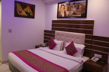 Check In Room Main Bazar