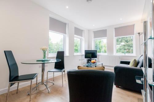 Roomspace Apartments -Swan House