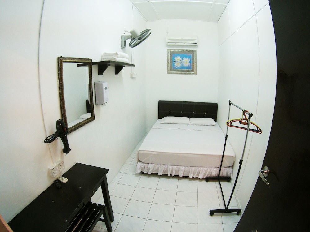 39 Guest House