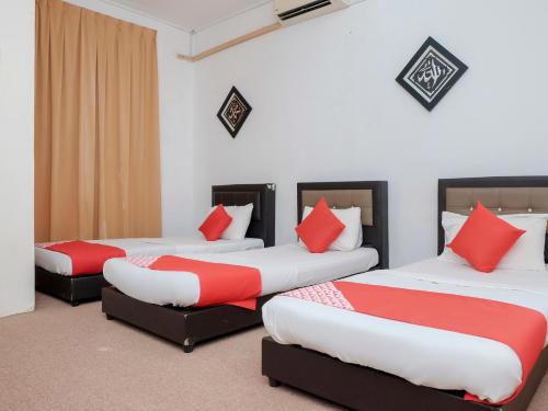 Oyo 90180 Gemilang Hotel Kerteh
