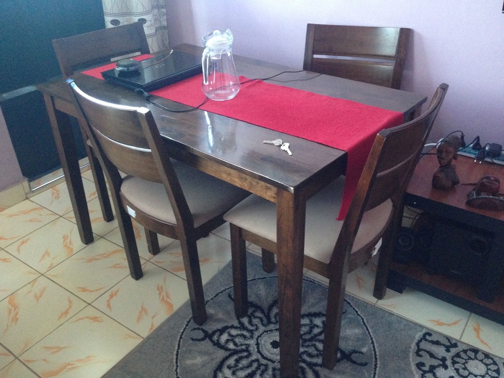 Tulos Apartment