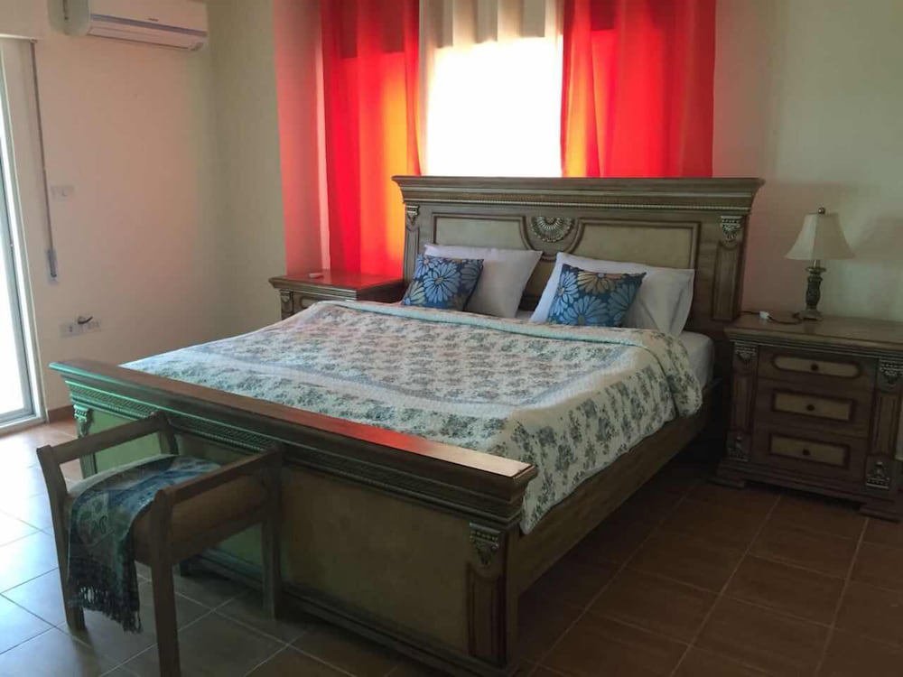 Dabouq Luxury Spaceous Apartment