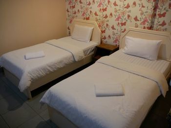 All Day Hotel