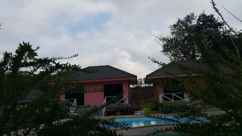 Baanpoonana