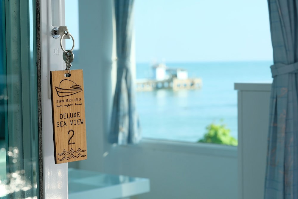 Issara Beach Resort