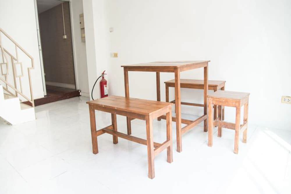 Domingo Hostel Donmuang