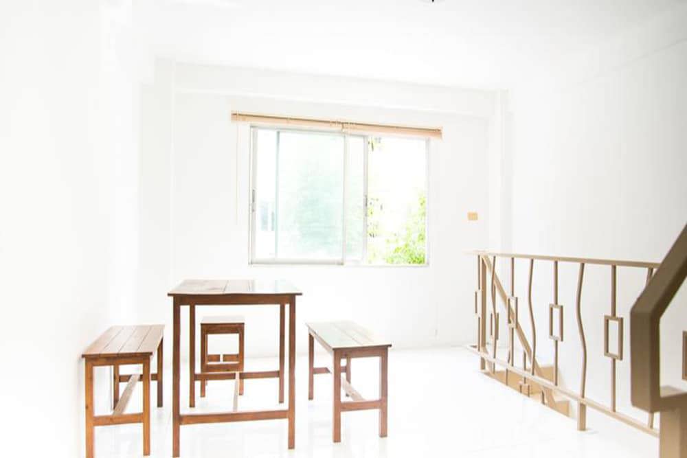 Domingo Hostel Donmuang