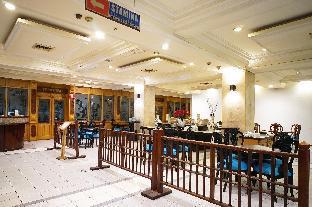 Adika Hotel Bahtera