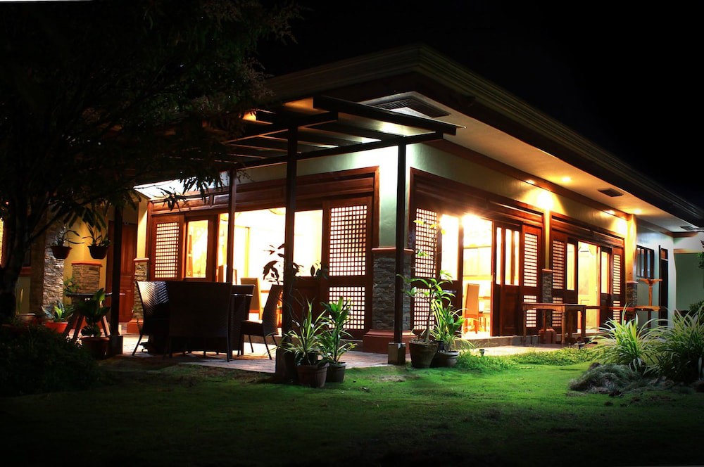 Boro Bay Hotel