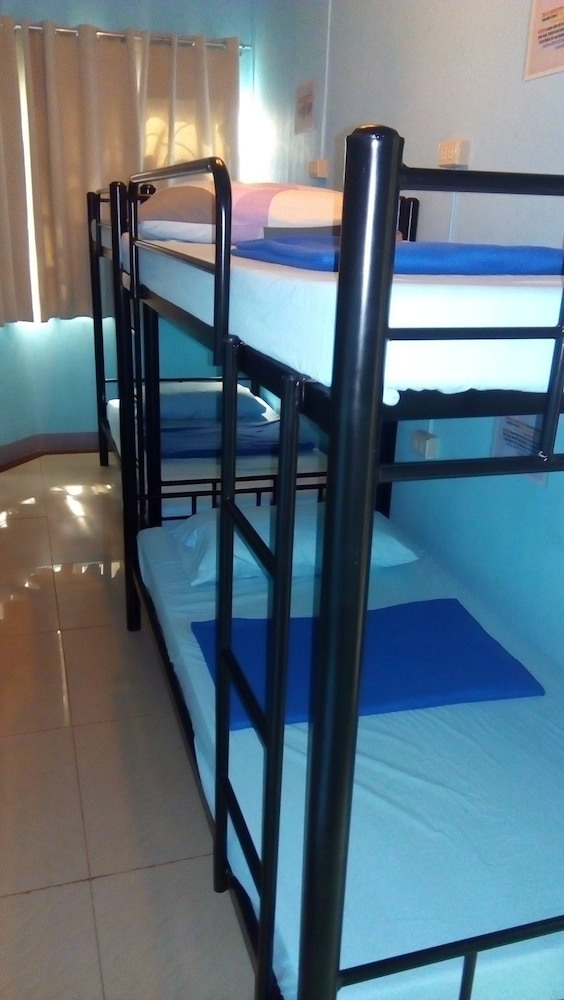 Panglao Island Inn - Hostel